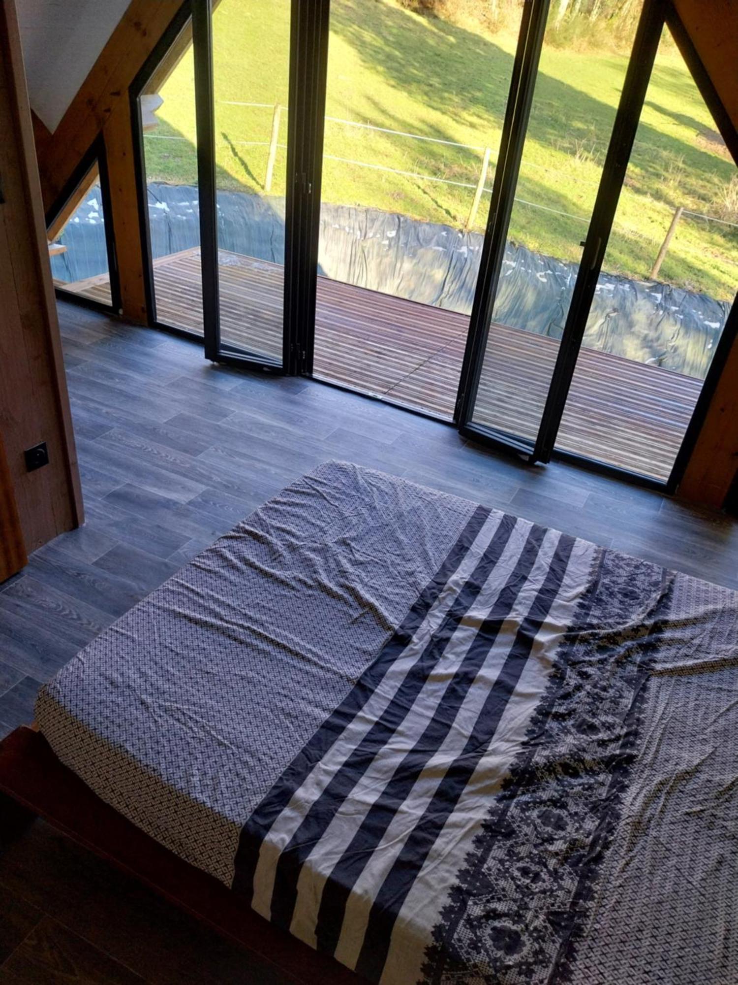 Gite En Lisiere De Foret Andaine Perrou Ngoại thất bức ảnh